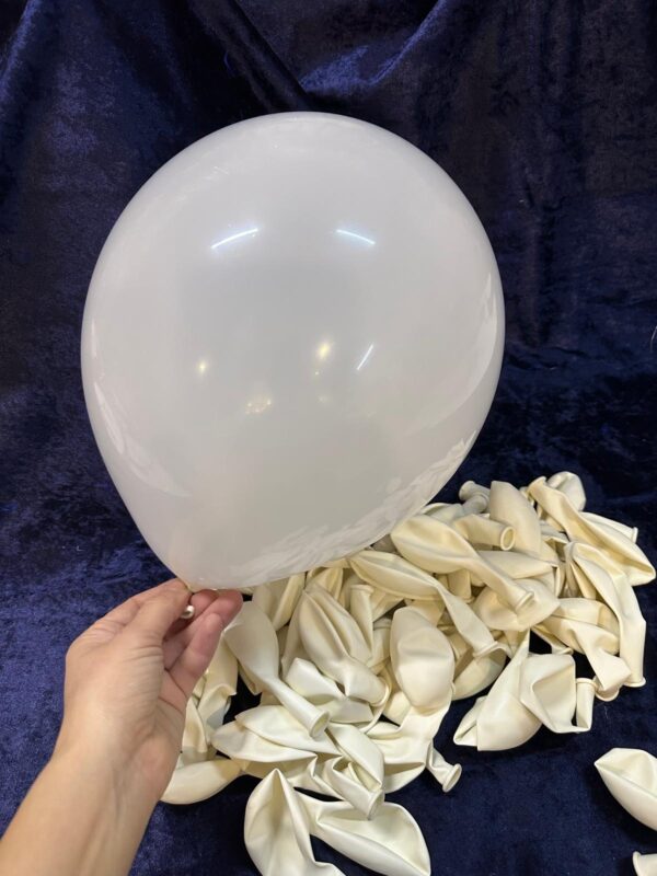 Balon, Beyaz 100'lü