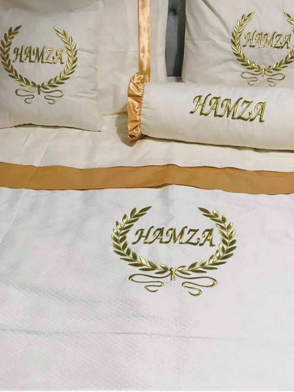 Sünnet Pikesi Tek Kişilik, İsim Nakışlı Desenli Beyaz-Altın