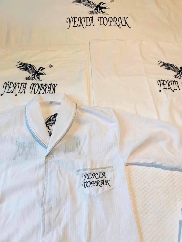 Nakışlı BJK Kartal İsimli Sünnet Pikesi ve Pijama Takımı
